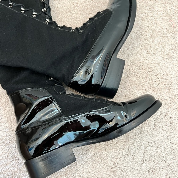 CHANEL Lace Up Knee Patent/ Suede Boots - Picture 5 of 10